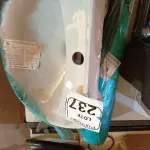 LOTE 237 - 01 LAVATÓRIO DECA NA COR CINZA 455X360MM C/BASE. (NO ESTADO) ATENÇÃO! FAZER A VISITAÇÃO ANTES DE ARREMATAR, NÃO SABEMOS SE FUNCIONA. LEILÃO NÃO TEM GARANTIA E NEM DEVOLUÇÃO, SUJEITO A POSSÍVEIS AVARIAS VISÍVEIS/OCULTAS E/OU AUSÊNCIA DE COMPONENTES.