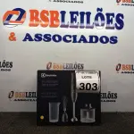 LOTE 303 - 01 MIXER ELECTROLUX EM INOX COR CINZA 110V. (NOVO). (NO ESTADO) ATENÇÃO! FAZER A VISITAÇÃO ANTES DE ARREMATAR, NÃO SABEMOS SE FUNCIONA. LEILÃO NÃO TEM GARANTIA E NEM DEVOLUÇÃO, SUJEITO A POSSÍVEIS AVARIAS VISÍVEIS/OCULTAS E/OU AUSÊNCIA DE COMPONENTES.