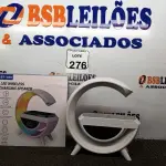 LOTE 276 - 01 LED WIRELLES CHARGING SPEAKER. LUMINÁRIA DE MESA RGB CAIXA DE SOM CARREGADOR POR INDUÇÃO DESPERTADOR RÁDIO RELÓGIO.  (NO ESTADO) ATENÇÃO! FAZER A VISITAÇÃO ANTES DE ARREMATAR, NÃO SABEMOS SE FUNCIONA. LEILÃO NÃO TEM GARANTIA E NEM DEVOLUÇÃO, SUJEITO A POSSÍVEIS AVARIAS VISÍVEIS/OCULTAS E/OU AUSÊNCIA DE COMPONENTES.