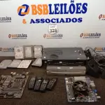 LOTE 328 - 01 APARELHO DVD, DIVERSOS APARELHOS TELEFÔNICOS, 07 HDS E ELETRÔNICOS DIVERSOS. (NO ESTADO) ATENÇÃO! FAZER A VISITAÇÃO ANTES DE ARREMATAR, NÃO SABEMOS SE FUNCIONA. LEILÃO NÃO TEM GARANTIA E NEM DEVOLUÇÃO, SUJEITO A POSSÍVEIS AVARIAS VISÍVEIS/OCULTAS E/OU AUSÊNCIA DE COMPONENTES.