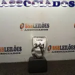 LOTE 311 - 01 RELÓGIO DE PULSO. (NO ESTADO) ATENÇÃO! FAZER A VISITAÇÃO ANTES DE ARREMATAR, NÃO SABEMOS SE FUNCIONA. LEILÃO NÃO TEM GARANTIA E NEM DEVOLUÇÃO, SUJEITO A POSSÍVEIS AVARIAS VISÍVEIS/OCULTAS E/OU AUSÊNCIA DE COMPONENTES.