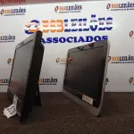 LOTE 376 - 02 MONITORES HP. (NO ESTADO) ATENÇÃO! FAZER A VISITAÇÃO ANTES DE ARREMATAR, NÃO SABEMOS SE FUNCIONA. LEILÃO NÃO TEM GARANTIA E NEM DEVOLUÇÃO, SUJEITO A POSSÍVEIS AVARIAS VISÍVEIS/OCULTAS E/OU AUSÊNCIA DE COMPONENTES.