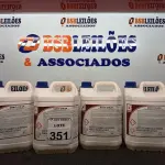 LOTE 351 - 04 GALÕES DE DESINFETANTES SANIT CHOLOR 5LITORS CADA. (NO ESTADO) ATENÇÃO! FAZER A VISITAÇÃO ANTES DE ARREMATAR, NÃO SABEMOS SE FUNCIONA. LEILÃO NÃO TEM GARANTIA E NEM DEVOLUÇÃO, SUJEITO A POSSÍVEIS AVARIAS VISÍVEIS/OCULTAS E/OU AUSÊNCIA DE COMPONENTES.
