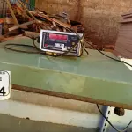 LOTE 374 - 01 BALANÇA DIGITAL MARCA LÍDER, CAPACIDADE MÁXIMA 150KG. (NO ESTADO) ATENÇÃO! FAZER A VISITAÇÃO ANTES DE ARREMATAR, NÃO SABEMOS SE FUNCIONA. LEILÃO NÃO TEM GARANTIA E NEM DEVOLUÇÃO, SUJEITO A POSSÍVEIS AVARIAS VISÍVEIS/OCULTAS E/OU AUSÊNCIA DE COMPONENTES.