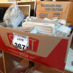 LOTE 367 - 01 LOTE C/ LUMINÁRIAS DIVERSAS E MATERIAIS DE ELÉTRICA. (NO ESTADO) ATENÇÃO! FAZER A VISITAÇÃO ANTES DE ARREMATAR, NÃO SABEMOS SE FUNCIONA. LEILÃO NÃO TEM GARANTIA E NEM DEVOLUÇÃO, SUJEITO A POSSÍVEIS AVARIAS VISÍVEIS/OCULTAS E/OU AUSÊNCIA DE COMPONENTES.
