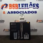 LOTE 298 - 01 MIXER ELECTROLUX EM INOX COR CINZA 110V. (NOVO). (NO ESTADO) ATENÇÃO! FAZER A VISITAÇÃO ANTES DE ARREMATAR, NÃO SABEMOS SE FUNCIONA. LEILÃO NÃO TEM GARANTIA E NEM DEVOLUÇÃO, SUJEITO A POSSÍVEIS AVARIAS VISÍVEIS/OCULTAS E/OU AUSÊNCIA DE COMPONENTES.