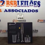 LOTE 283 - 01 MIXER ELECTROLUX EM INOX COR CINZA 110V. (NOVO). (NO ESTADO) ATENÇÃO! FAZER A VISITAÇÃO ANTES DE ARREMATAR, NÃO SABEMOS SE FUNCIONA. LEILÃO NÃO TEM GARANTIA E NEM DEVOLUÇÃO, SUJEITO A POSSÍVEIS AVARIAS VISÍVEIS/OCULTAS E/OU AUSÊNCIA DE COMPONENTES.