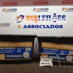 LOTE 438 - 02 BALDES P/ PINTURA. (NO ESTADO) ATENÇÃO! FAZER A VISITAÇÃO ANTES DE ARREMATAR, NÃO SABEMOS SE FUNCIONA. LEILÃO NÃO TEM GARANTIA E NEM DEVOLUÇÃO, SUJEITO A POSSÍVEIS AVARIAS VISÍVEIS/OCULTAS E/OU AUSÊNCIA DE COMPONENTES.