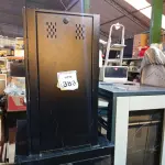 LOTE 383 - 03 ARMÁRIOS RACK VAZIOS PARA SERVIDOR. (NO ESTADO) ATENÇÃO! FAZER A VISITAÇÃO ANTES DE ARREMATAR, NÃO SABEMOS SE FUNCIONA. LEILÃO NÃO TEM GARANTIA E NEM DEVOLUÇÃO, SUJEITO A POSSÍVEIS AVARIAS VISÍVEIS/OCULTAS E/OU AUSÊNCIA DE COMPONENTES.
