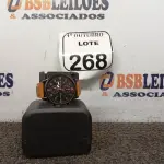 LOTE 268 - 01 RELÓGIO DE PULSO GENOVA. (NO ESTADO) ATENÇÃO! FAZER A VISITAÇÃO ANTES DE ARREMATAR, NÃO SABEMOS SE FUNCIONA. LEILÃO NÃO TEM GARANTIA E NEM DEVOLUÇÃO, SUJEITO A POSSÍVEIS AVARIAS VISÍVEIS/OCULTAS E/OU AUSÊNCIA DE COMPONENTES.