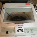 LOTE 476 - 01 MÁQUINA DE LAVAR ROUPAS BRASTEMP. (NO ESTADO) ATENÇÃO! FAZER A VISITAÇÃO ANTES DE ARREMATAR, NÃO SABEMOS SE FUNCIONA. LEILÃO NÃO TEM GARANTIA E NEM DEVOLUÇÃO, SUJEITO A POSSÍVEIS AVARIAS VISÍVEIS/OCULTAS E/OU AUSÊNCIA DE COMPONENTES.