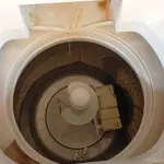 LOTE 523 - 01 MÁQUINA DE LAVAR ROUPAS BRASTEMP. (NO ESTADO) ATENÇÃO! FAZER A VISITAÇÃO ANTES DE ARREMATAR, NÃO SABEMOS SE FUNCIONA. LEILÃO NÃO TEM GARANTIA E NEM DEVOLUÇÃO, SUJEITO A POSSÍVEIS AVARIAS VISÍVEIS/OCULTAS E/OU AUSÊNCIA DE COMPONENTES.