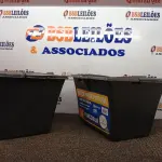 LOTE 455 - 02 BALDES P/ PINTURA. (NO ESTADO) ATENÇÃO! FAZER A VISITAÇÃO ANTES DE ARREMATAR, NÃO SABEMOS SE FUNCIONA. LEILÃO NÃO TEM GARANTIA E NEM DEVOLUÇÃO, SUJEITO A POSSÍVEIS AVARIAS VISÍVEIS/OCULTAS E/OU AUSÊNCIA DE COMPONENTES.