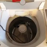 LOTE 510 - 01 MÁQUINA DE LAVAR ROUPAS BRASTEMP. (NO ESTADO) ATENÇÃO! FAZER A VISITAÇÃO ANTES DE ARREMATAR, NÃO SABEMOS SE FUNCIONA. LEILÃO NÃO TEM GARANTIA E NEM DEVOLUÇÃO, SUJEITO A POSSÍVEIS AVARIAS VISÍVEIS/OCULTAS E/OU AUSÊNCIA DE COMPONENTES.