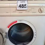 LOTE 485 - 01 MÁQUINA DE LAVAR ROUPAS EVOLUTION. (NO ESTADO) ATENÇÃO! FAZER A VISITAÇÃO ANTES DE ARREMATAR, NÃO SABEMOS SE FUNCIONA. LEILÃO NÃO TEM GARANTIA E NEM DEVOLUÇÃO, SUJEITO A POSSÍVEIS AVARIAS VISÍVEIS/OCULTAS E/OU AUSÊNCIA DE COMPONENTES.
