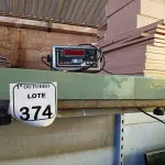 LOTE 374 - 01 BALANÇA DIGITAL MARCA LÍDER, CAPACIDADE MÁXIMA 150KG. (NO ESTADO) ATENÇÃO! FAZER A VISITAÇÃO ANTES DE ARREMATAR, NÃO SABEMOS SE FUNCIONA. LEILÃO NÃO TEM GARANTIA E NEM DEVOLUÇÃO, SUJEITO A POSSÍVEIS AVARIAS VISÍVEIS/OCULTAS E/OU AUSÊNCIA DE COMPONENTES.