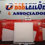 LOTE 263 - 10 LUMINÁRIAS DE LED PAINEL SLIM KIAN 18W 100-240V.  (NO ESTADO) ATENÇÃO! FAZER A VISITAÇÃO ANTES DE ARREMATAR, NÃO SABEMOS SE FUNCIONA. LEILÃO NÃO TEM GARANTIA E NEM DEVOLUÇÃO, SUJEITO A POSSÍVEIS AVARIAS VISÍVEIS/OCULTAS E/OU AUSÊNCIA DE COMPONENTES.