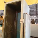 LOTE 401 - 01 FREEZER VERTICAL GELOPAR COM AVARIAS. (NO ESTADO) ATENÇÃO! FAZER A VISITAÇÃO ANTES DE ARREMATAR, NÃO SABEMOS SE FUNCIONA. LEILÃO NÃO TEM GARANTIA E NEM DEVOLUÇÃO, SUJEITO A POSSÍVEIS AVARIAS VISÍVEIS/OCULTAS E/OU AUSÊNCIA DE COMPONENTES.