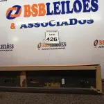 LOTE 426 - 01 STÉREO AM/FM (NO ESTADO) ATENÇÃO! FAZER A VISITAÇÃO ANTES DE ARREMATAR, NÃO SABEMOS SE FUNCIONA. LEILÃO NÃO TEM GARANTIA E NEM DEVOLUÇÃO, SUJEITO A POSSÍVEIS AVARIAS VISÍVEIS/OCULTAS E/OU AUSÊNCIA DE COMPONENTES.