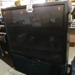 LOTE 388 - 01 TV DE TUBO ANTIGA PIONEER. (NO ESTADO) ATENÇÃO! FAZER A VISITAÇÃO ANTES DE ARREMATAR, NÃO SABEMOS SE FUNCIONA. LEILÃO NÃO TEM GARANTIA E NEM DEVOLUÇÃO, SUJEITO A POSSÍVEIS AVARIAS VISÍVEIS/OCULTAS E/OU AUSÊNCIA DE COMPONENTES.
