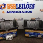 LOTE 350 - 02 BALDES P/ PINTURA. (NO ESTADO) ATENÇÃO! FAZER A VISITAÇÃO ANTES DE ARREMATAR, NÃO SABEMOS SE FUNCIONA. LEILÃO NÃO TEM GARANTIA E NEM DEVOLUÇÃO, SUJEITO A POSSÍVEIS AVARIAS VISÍVEIS/OCULTAS E/OU AUSÊNCIA DE COMPONENTES.