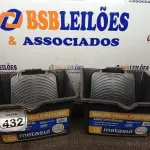 LOTE 432 - 02 BALDES P/ PINTURA. (NO ESTADO) ATENÇÃO! FAZER A VISITAÇÃO ANTES DE ARREMATAR, NÃO SABEMOS SE FUNCIONA. LEILÃO NÃO TEM GARANTIA E NEM DEVOLUÇÃO, SUJEITO A POSSÍVEIS AVARIAS VISÍVEIS/OCULTAS E/OU AUSÊNCIA DE COMPONENTES.