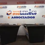 LOTE 458 - 02 BALDES P/ PINTURA. (NO ESTADO) ATENÇÃO! FAZER A VISITAÇÃO ANTES DE ARREMATAR, NÃO SABEMOS SE FUNCIONA. LEILÃO NÃO TEM GARANTIA E NEM DEVOLUÇÃO, SUJEITO A POSSÍVEIS AVARIAS VISÍVEIS/OCULTAS E/OU AUSÊNCIA DE COMPONENTES.