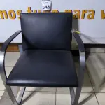 LOTE 048 - 01 CADEIRA LE CORBUSIER. (NO ESTADO)