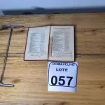 LOTE 057 - 01 LIVRO THE TEMPEST SHAKESPERE (NO ESTADO)
