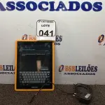 LOTE 041 - 01 TABLET MARCA POSITIVO COM CARREGADOR. (NO ESTADO) ATENÇÃO! FAZER A VISITAÇÃO ANTES DE ARREMATAR, NÃO SABEMOS SE FUNCIONA. LEILÃO NÃO TEM GARANTIA E NEM DEVOLUÇÃO, SUJEITO A POSSÍVEIS AVARIAS VISÍVEIS/OCULTAS E/OU AUSÊNCIA DE COMPONENTES.