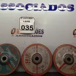 LOTE 035 - 10 DISCOS DE DESBASTE DIVERSOS. (NO ESTADO) ATENÇÃO! FAZER A VISITAÇÃO ANTES DE ARREMATAR, NÃO SABEMOS SE FUNCIONA. LEILÃO NÃO TEM GARANTIA E NEM DEVOLUÇÃO, SUJEITO A POSSÍVEIS AVARIAS VISÍVEIS/OCULTAS E/OU AUSÊNCIA DE COMPONENTES.