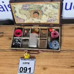 LOTE 091 - 01 CAIXA DE PESCA. (NO ESTADO)