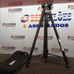 LOTE 103 - 01 TRIPÉ PARA CÂMERA MARCA TOMATE MTG-3016. (NO ESTADO) ATENÇÃO! FAZER A VISITAÇÃO ANTES DE ARREMATAR, NÃO SABEMOS SE FUNCIONA. LEILÃO NÃO TEM GARANTIA E NEM DEVOLUÇÃO, SUJEITO A POSSÍVEIS AVARIAS VISÍVEIS/OCULTAS E/OU AUSÊNCIA DE COMPONENTES.
