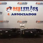 LOTE 064 - 02 PROJETORES MULTIMIDIA MARCA EPSON. (NO ESTADO) ATENÇÃO! FAZER A VISITAÇÃO ANTES DE ARREMATAR, NÃO SABEMOS SE FUNCIONA. LEILÃO NÃO TEM GARANTIA E NEM DEVOLUÇÃO, SUJEITO A POSSÍVEIS AVARIAS VISÍVEIS/OCULTAS E/OU AUSÊNCIA DE COMPONENTES.