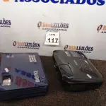 LOTE 117 - 02 PROJETORES MULTIMIDIA MARCA EPSON E BENQ. (NO ESTADO) ATENÇÃO! FAZER A VISITAÇÃO ANTES DE ARREMATAR, NÃO SABEMOS SE FUNCIONA. LEILÃO NÃO TEM GARANTIA E NEM DEVOLUÇÃO, SUJEITO A POSSÍVEIS AVARIAS VISÍVEIS/OCULTAS E/OU AUSÊNCIA DE COMPONENTES.