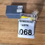 LOTE 068 - 01 ABACAXI DE CRISTAL. (NO ESTADO)