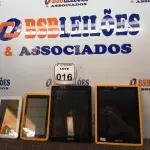 LOTE 016 - 04 TABLETES MARCAS E MODELOS DIVERSOS. (NO ESTADO) ATENÇÃO! FAZER A VISITAÇÃO ANTES DE ARREMATAR, NÃO SABEMOS SE FUNCIONA. LEILÃO NÃO TEM GARANTIA E NEM DEVOLUÇÃO, SUJEITO A POSSÍVEIS AVARIAS VISÍVEIS/OCULTAS E/OU AUSÊNCIA DE COMPONENTES.