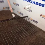 LOTE 132 - 01 GARFO DE FERRO 16 DENTES. (NO ESTADO) ATENÇÃO! FAZER A VISITAÇÃO ANTES DE ARREMATAR, NÃO SABEMOS SE FUNCIONA. LEILÃO NÃO TEM GARANTIA E NEM DEVOLUÇÃO, SUJEITO A POSSÍVEIS AVARIAS VISÍVEIS/OCULTAS E/OU AUSÊNCIA DE COMPONENTES.