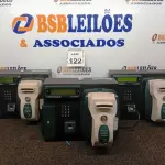 LOTE 122 - 03 RELÓGIOS DE PONTO MARCA CONDINREP. (NO ESTADO) ATENÇÃO! FAZER A VISITAÇÃO ANTES DE ARREMATAR, NÃO SABEMOS SE FUNCIONA. LEILÃO NÃO TEM GARANTIA E NEM DEVOLUÇÃO, SUJEITO A POSSÍVEIS AVARIAS VISÍVEIS/OCULTAS E/OU AUSÊNCIA DE COMPONENTES.