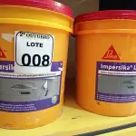 LOTE 008 - 02 BALDES DE IMPERSIKA LÍQUIDO ADITIVO IMPERMEABILIZANTE E PLASTIFICANTE PARA REBOCO E ARGAMASSA DE 18L CADA. (NO ESTADO) ATENÇÃO! FAZER A VISITAÇÃO ANTES DE ARREMATAR, NÃO SABEMOS SE FUNCIONA. LEILÃO NÃO TEM GARANTIA E NEM DEVOLUÇÃO, SUJEITO A POSSÍVEIS AVARIAS VISÍVEIS/OCULTAS E/OU AUSÊNCIA DE COMPONENTES.