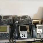 LOTE 091 - 08 APARELHOS TELEFÔNICOS MARCAS E MODELOS DIVERSOS. (NO ESTADO) ATENÇÃO! FAZER A VISITAÇÃO ANTES DE ARREMATAR, NÃO SABEMOS SE FUNCIONA. LEILÃO NÃO TEM GARANTIA E NEM DEVOLUÇÃO, SUJEITO A POSSÍVEIS AVARIAS VISÍVEIS/OCULTAS E/OU AUSÊNCIA DE COMPONENTES.