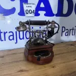 LOTE 004 - 01TELEFONE DE MESA DIAL COM 15. TELEFONE ORIGINAL ANO 1900 GRAB-A-PHONE, "PEGA UM FONE", MADEIRA E NIQUEL. (NO ESTADO)