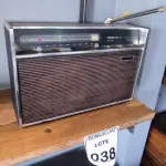 LOTE 038 - 01 RÁDIO TRANSGLOBE. (NO ESTADO)