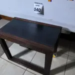 LOTE 040 - 01 BANCO DESIGN ITALIANO. (NO ESTADO)