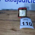 LOTE 110 - 01 RELÓGIO EUROPA. (NO ESTADO)