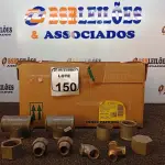 LOTE 150 - 01 LOTE COM GRANDE QUANTIDADE DE MATERIAIS HIDRÁULICOS DIVERSOS E MIOLOS DE FECHADURAS. (NO ESTADO) ATENÇÃO! FAZER A VISITAÇÃO ANTES DE ARREMATAR, NÃO SABEMOS SE FUNCIONA. LEILÃO NÃO TEM GARANTIA E NEM DEVOLUÇÃO, SUJEITO A POSSÍVEIS AVARIAS VISÍVEIS/OCULTAS E/OU AUSÊNCIA DE COMPONENTES.