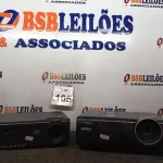 LOTE 105 - 02 PROJETORES MULTIMIDIA MARCAS BENQ E LG. (NO ESTADO) ATENÇÃO! FAZER A VISITAÇÃO ANTES DE ARREMATAR, NÃO SABEMOS SE FUNCIONA. LEILÃO NÃO TEM GARANTIA E NEM DEVOLUÇÃO, SUJEITO A POSSÍVEIS AVARIAS VISÍVEIS/OCULTAS E/OU AUSÊNCIA DE COMPONENTES.