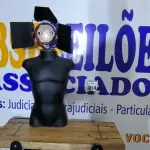 LOTE 014 - 01 LUMINÁRIA BUSTO MASCULINO. PEÇA UPCYCLING - PRODUZIDA NO BOM E VELHO (NO ESTADO)