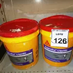 LOTE 126 - 02 BALDES DE IMPERSIKA LIQUIDO ADITIVO IMPERMEABILIZANTE E PLASTIFICANTE P REBOCO E ARGAMASSA DE 18L CADA. (NO ESTADO) ATENÇÃO! FAZER A VISITAÇÃO ANTES DE ARREMATAR, NÃO SABEMOS SE FUNCIONA. LEILÃO NÃO TEM GARANTIA E NEM DEVOLUÇÃO, SUJEITO A POSSÍVEIS AVARIAS VISÍVEIS/OCULTAS E/OU AUSÊNCIA DE COMPONENTES.