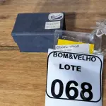 LOTE 068 - 01 ABACAXI DE CRISTAL. (NO ESTADO)